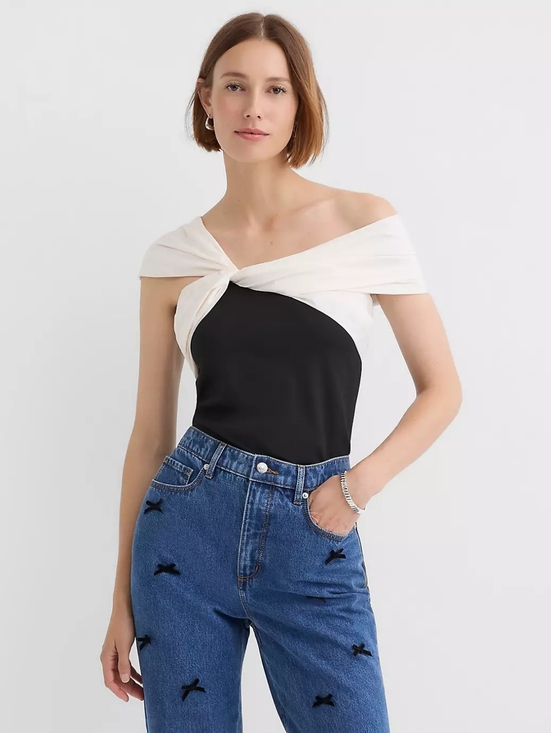 LOFT Dresses & Skirts - LOFT Black One-Shoulder Top with Cream Twist Detail MP
